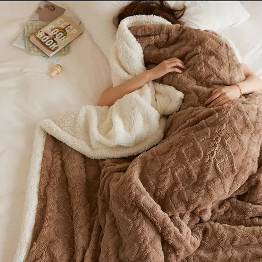 LunaWool Luxury Winter Blanket – Natural Warmth & Soft Comfort